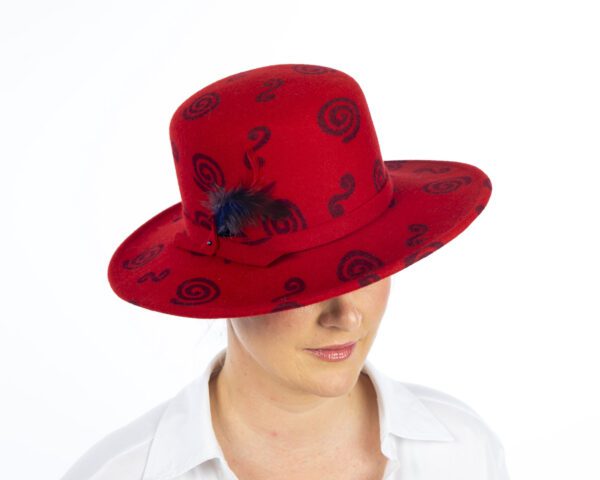 Red bolero large felt hat